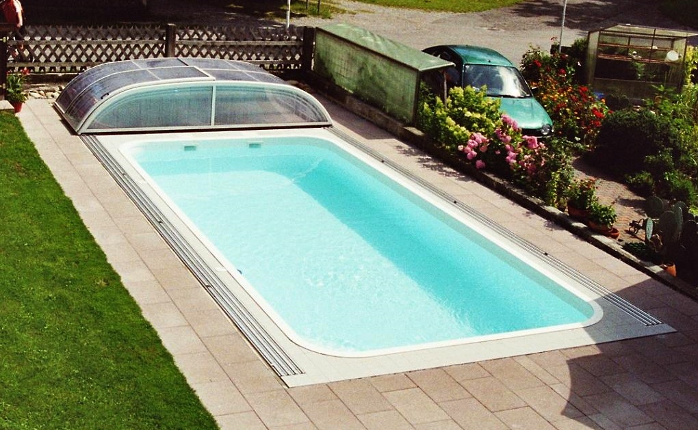 Prag 16 in weiß mit Ecktreppe