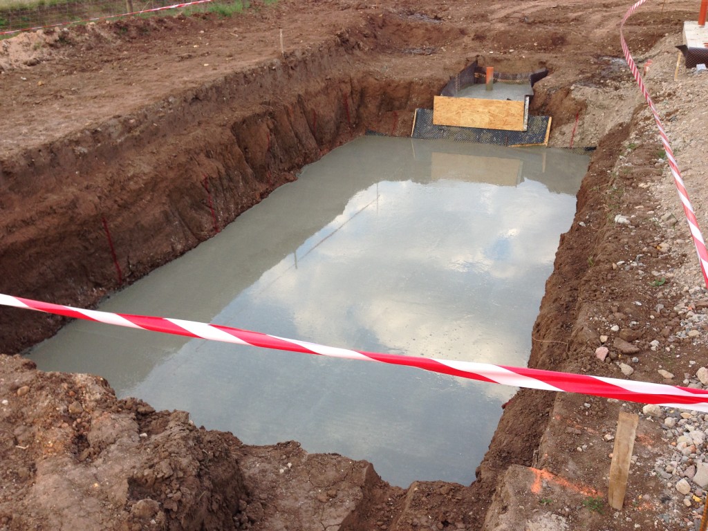 Bodenplatte abgezogen