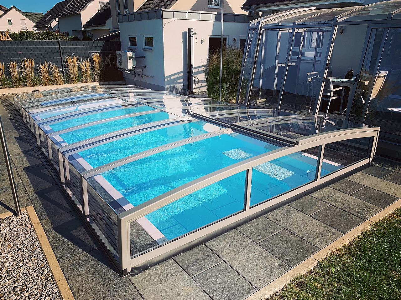 Austausch der Schiebehalle gegen aktuelles Modell in Sonderfarbe grau